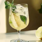 Hugo Spritz cocktail